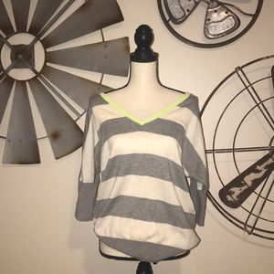 Casual sweater V-neck